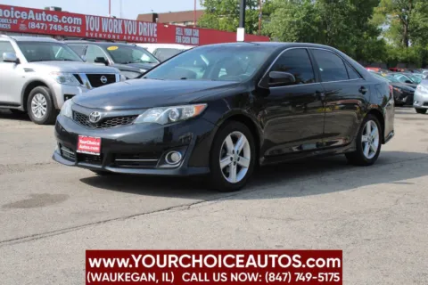 Black 2012 Toyota Camry LE 4dr Sedan for sale in Waukegan, IL