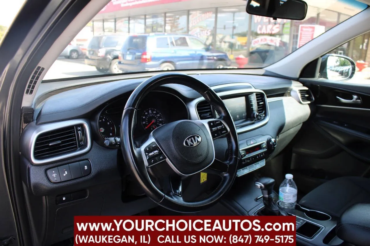 2020 Kia Sorento LX - Photo 14