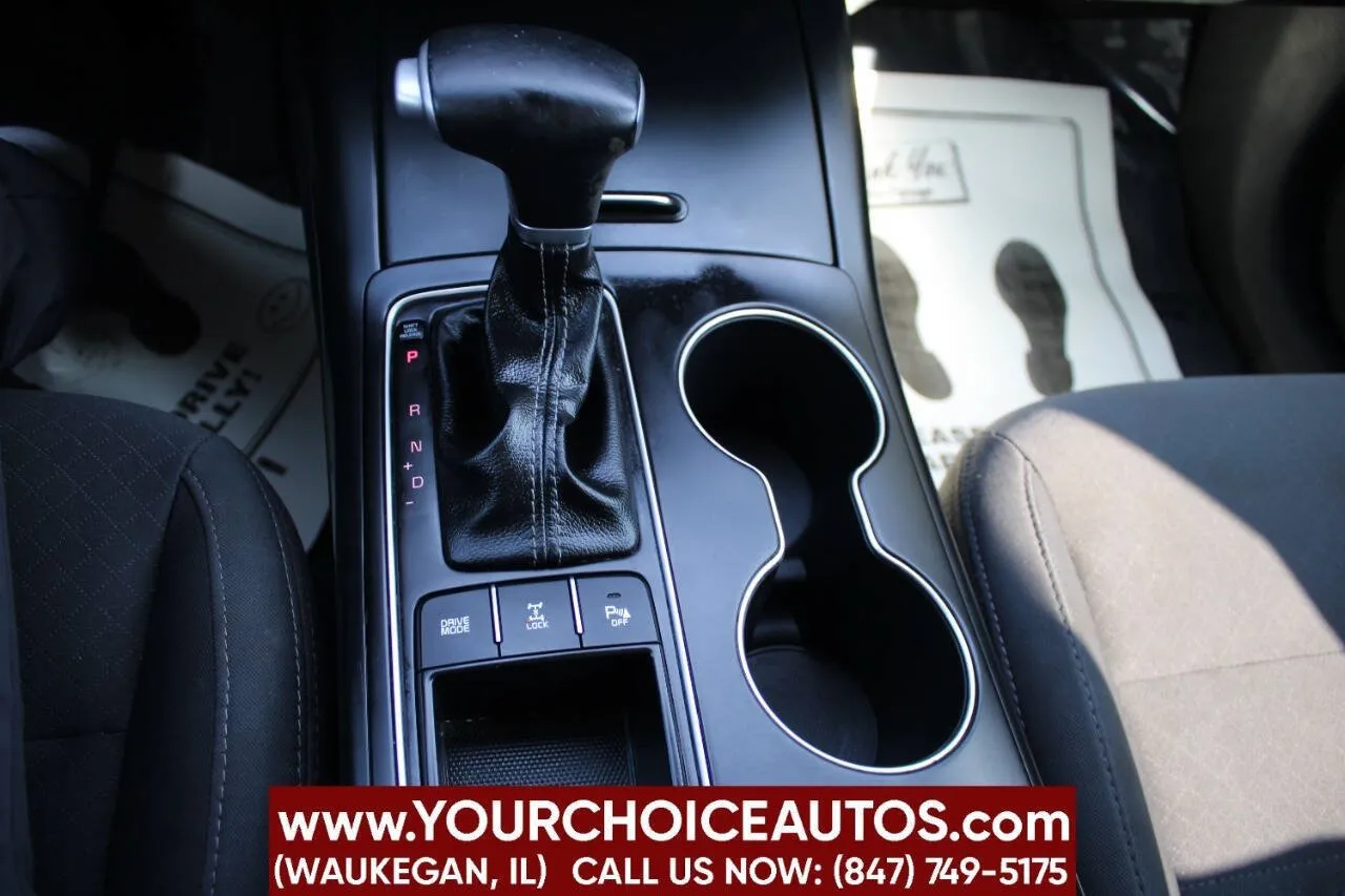 2020 Kia Sorento LX - Photo 21