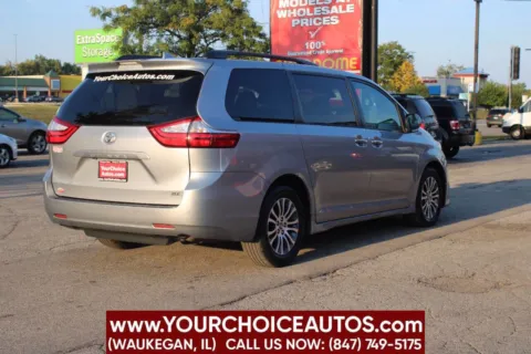 More photos of 2018 Toyota Sienna XLE 8 Passenger 4dr Mini Van at Your Choice Autos - Waukegan, IL