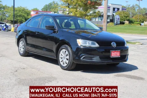 Another view of 2014 Volkswagen Jetta Sedan S for sale in Waukegan, IL at Your Choice Autos - Waukegan