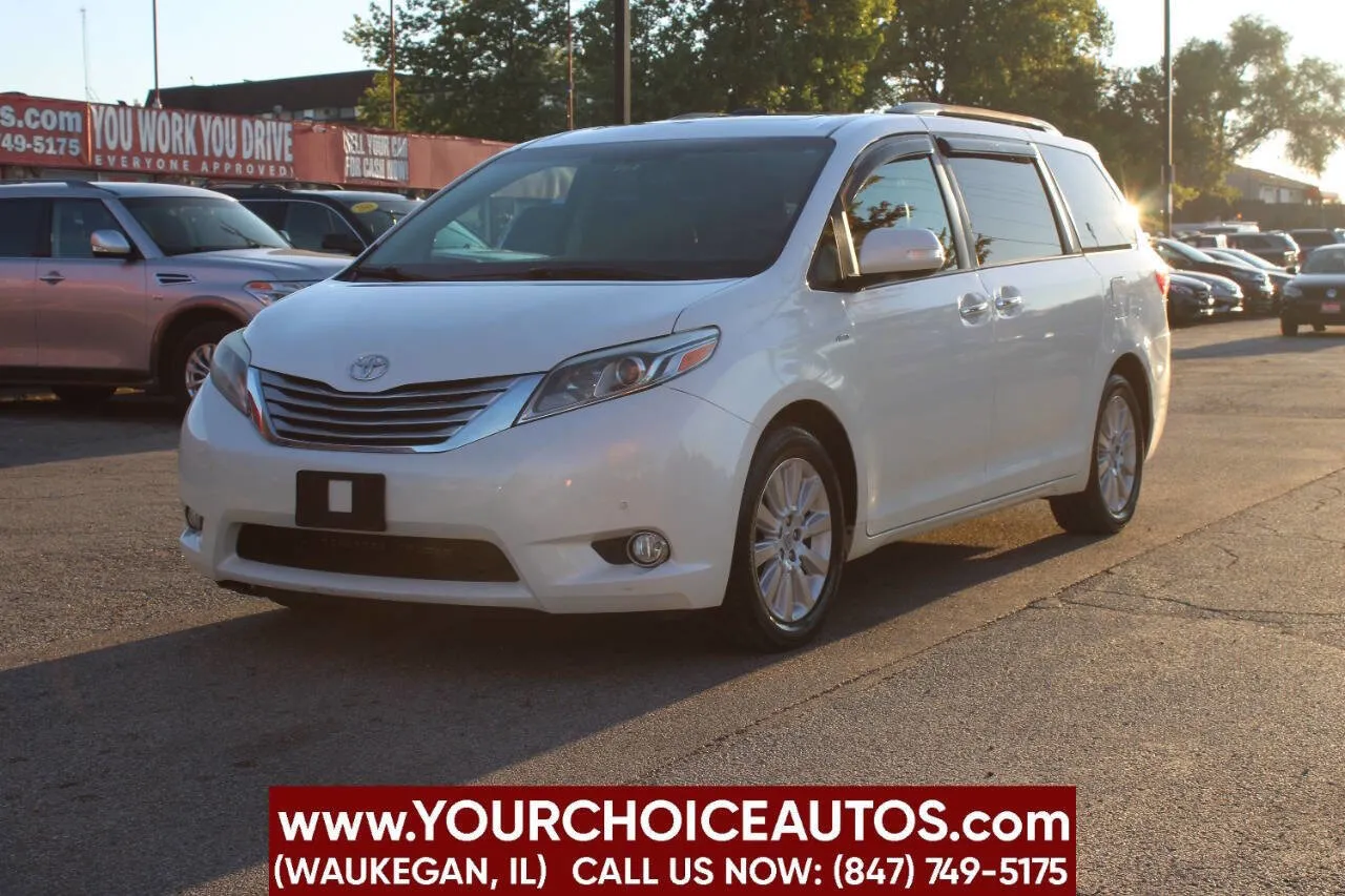 White 2016 Toyota Sienna Limited Premium 7 Passenger AWD 4dr Mini Van for sale in Waukegan, IL