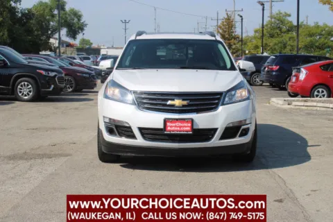 Photos of 2016 Chevrolet Traverse LT for sale in Waukegan, IL at Your Choice Autos - Waukegan
