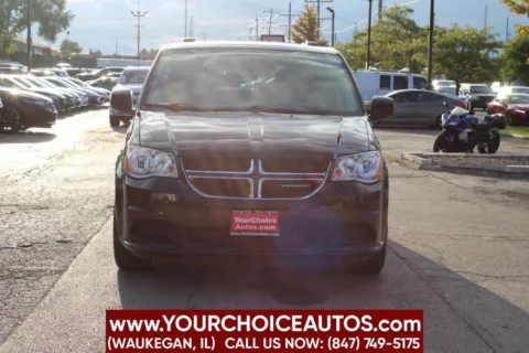 Photos of 2016 Dodge Grand Caravan SXT for sale in Waukegan, IL at Your Choice Autos - Waukegan