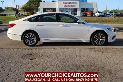 More photos of 2018 Honda Accord Hybrid EX at Your Choice Autos - Waukegan, IL
