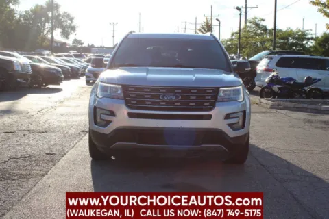 Photos of 2016 Ford Explorer XLT for sale in Waukegan, IL at Your Choice Autos - Waukegan