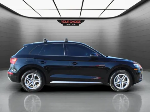 More photos of 2018 Audi Q5 2.0T quattro Premium AWD 4dr SUV at Your Choice Autos - Waukegan, IL