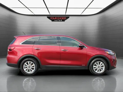More photos of 2019 Kia Sorento LX V6 at Your Choice Autos - Waukegan, IL