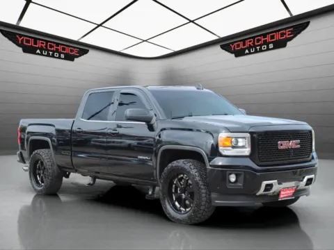 Another view of 2015 GMC Sierra 1500 Denali for sale in Waukegan, IL at Your Choice Autos - Waukegan