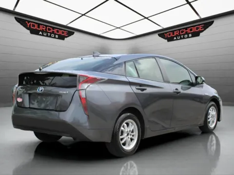 More photos of 2017 Toyota Prius Two 4dr Hatchback at Your Choice Autos - Waukegan, IL
