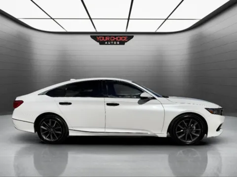 More photos of 2021 Honda Accord Sedan EX-L at Your Choice Autos - Waukegan, IL