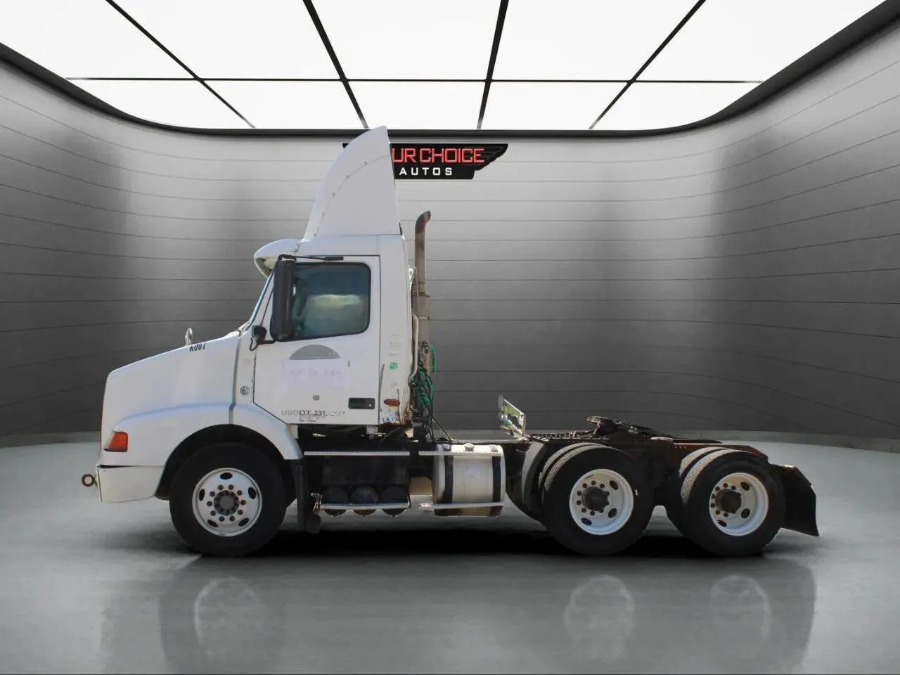White 2007 Volvo VNM 6X4 2dr Conventional New Generation for sale in Waukegan, IL