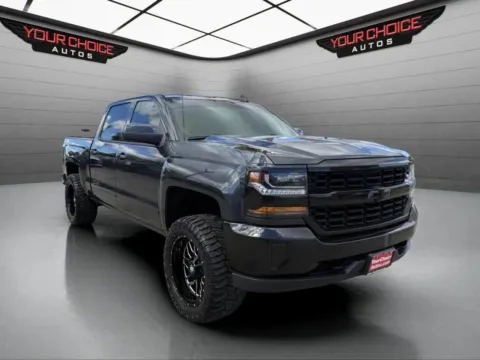 Another view of 2017 Chevrolet Silverado 1500 LT for sale in Waukegan, IL at Your Choice Autos - Waukegan