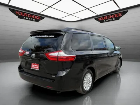 More photos of 2016 Toyota Sienna XLE 8 Passenger 4dr Mini Van at Your Choice Autos - Waukegan, IL