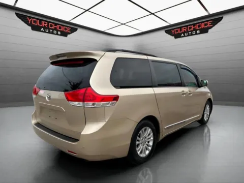 More photos of 2012 Toyota Sienna XLE 8 Passenger 4dr Mini Van at Your Choice Autos - Waukegan, IL
