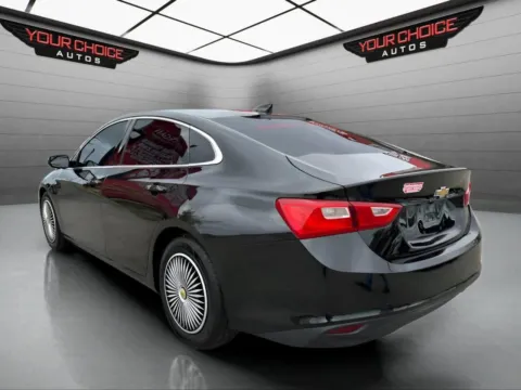 Another view of 2017 Chevrolet Malibu LT for sale in Waukegan, IL at Your Choice Autos - Waukegan