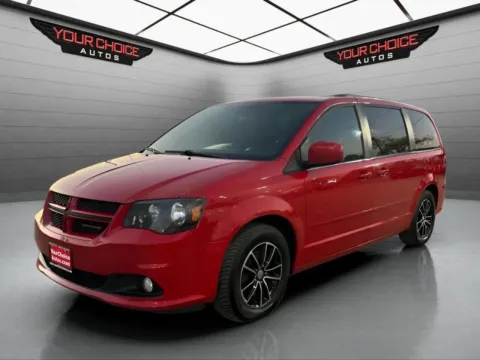 Red 2016 Dodge Grand Caravan R/T for sale in Waukegan, IL