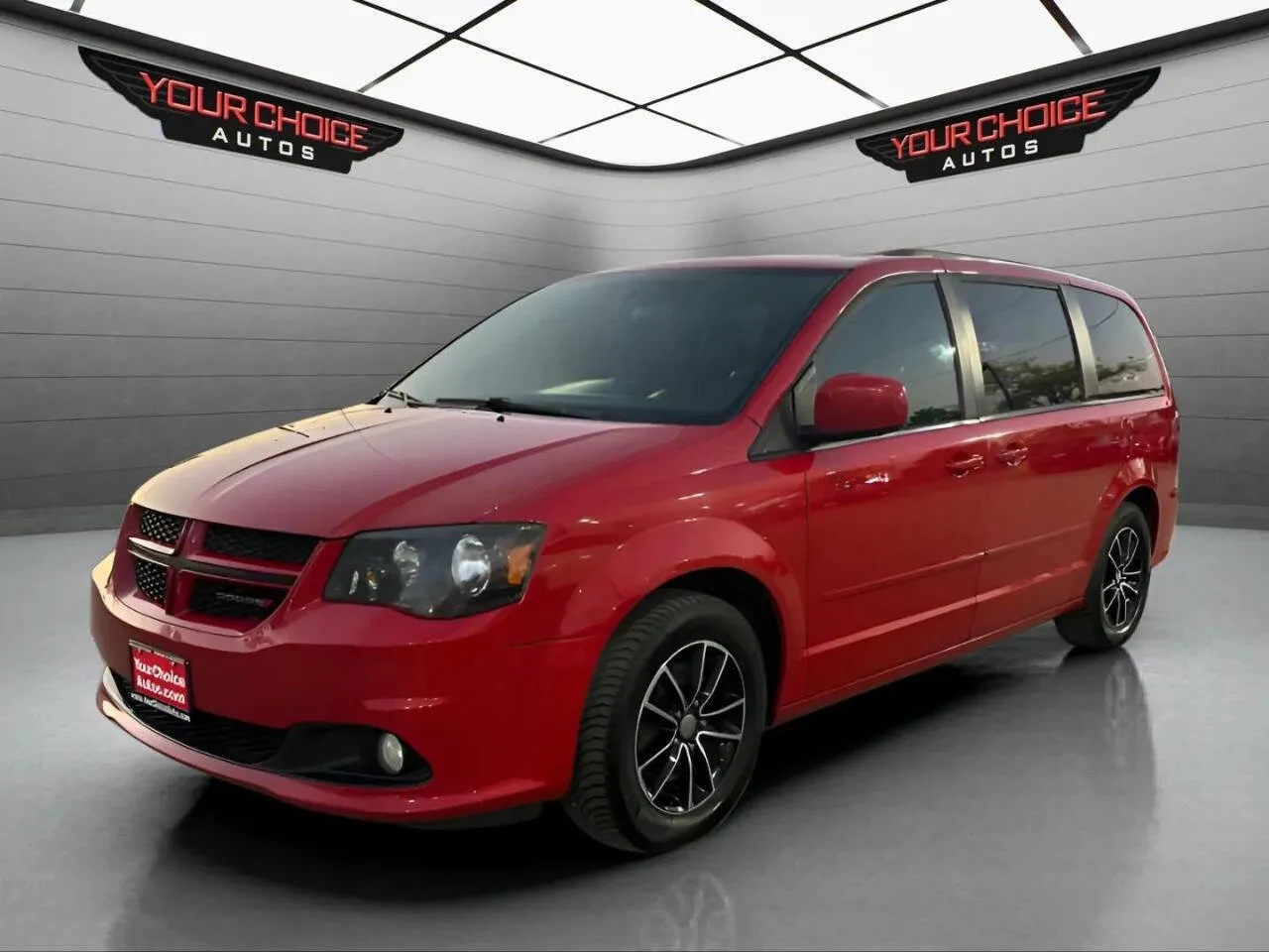 Red 2016 Dodge Grand Caravan R/T for sale in Waukegan, IL