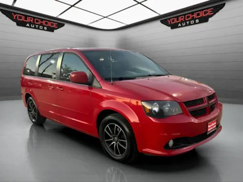 Another view of 2016 Dodge Grand Caravan R/T for sale in Waukegan, IL at Your Choice Autos - Waukegan
