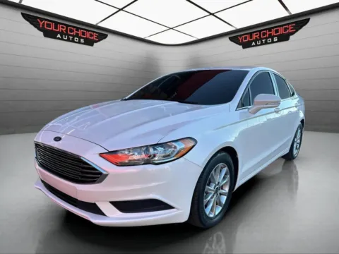 White 2017 Ford Fusion SE for sale in Waukegan, IL