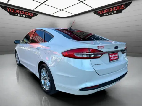 Another view of 2017 Ford Fusion SE for sale in Waukegan, IL at Your Choice Autos - Waukegan