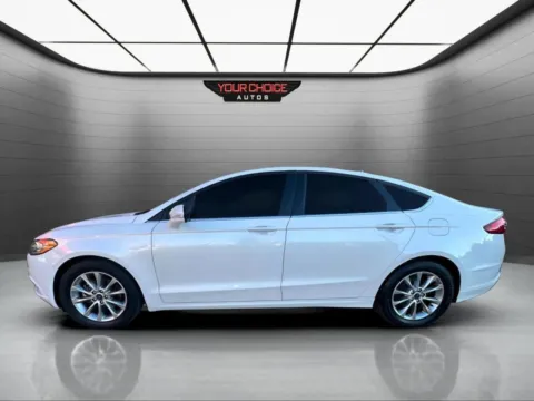 Photos of 2017 Ford Fusion SE for sale in Waukegan, IL at Your Choice Autos - Waukegan