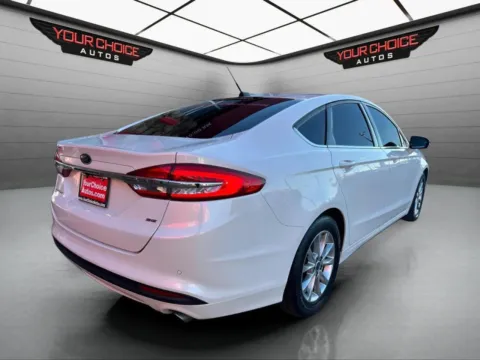 More photos of 2017 Ford Fusion SE at Your Choice Autos - Waukegan, IL