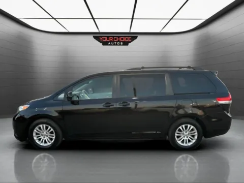 Photos of 2012 Toyota Sienna Limited 7 Passenger 4dr Mini Van for sale in Waukegan, IL at Your Choice Autos - Waukegan