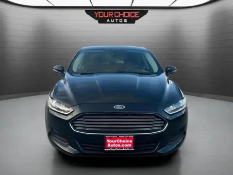 Photos of 2014 Ford Fusion SE Hybrid for sale in Waukegan, IL at Your Choice Autos - Waukegan
