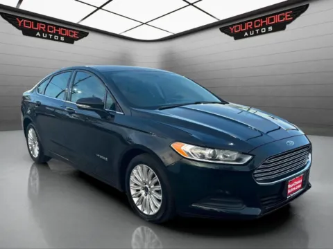 Another view of 2014 Ford Fusion SE Hybrid for sale in Waukegan, IL at Your Choice Autos - Waukegan