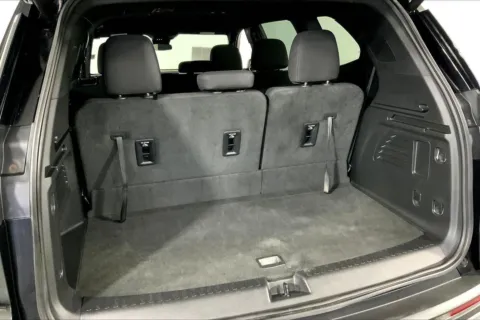 More photos of 2025 GMC Acadia Elevation at Cable Dahmer Cadillac of Kansas City, MO