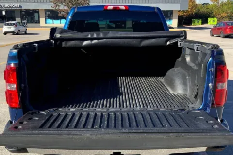 More photos of 2016 GMC Sierra 1500 SLE at Cable Dahmer Cadillac of Kansas City, MO