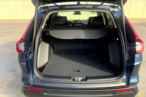 More photos of 2025 Honda CR-V EX-L at Cable Dahmer Cadillac of Kansas City, MO