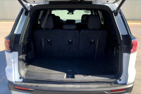 More photos of 2025 GMC Acadia Elevation at Cable Dahmer Cadillac of Kansas City, MO