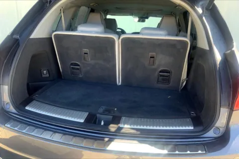 More photos of 2017 Acura MDX w/Advance Pkg at Cable Dahmer Cadillac of Kansas City, MO