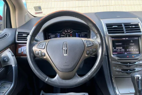 More photos of 2013 Lincoln MKX AWD 4DR SUV at Cable Dahmer Cadillac of Kansas City, MO