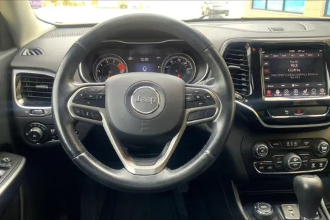 More photos of 2019 Jeep Cherokee Limited at Cable Dahmer Cadillac of Kansas City, MO