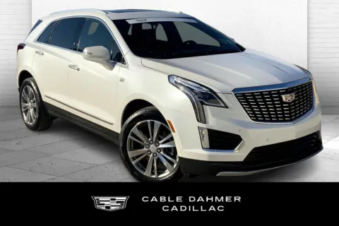 White 2025 Cadillac XT5 Premium Luxury for sale in Kansas City, MO