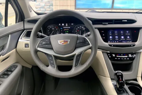 More photos of 2025 Cadillac XT5 Premium Luxury at Cable Dahmer Cadillac of Kansas City, MO