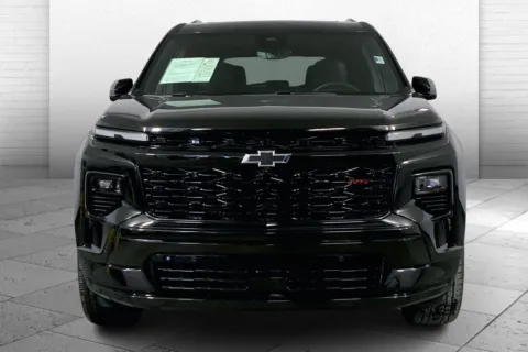 Photos of 2024 Chevrolet Traverse RS for sale in Kansas City, MO at Cable Dahmer Cadillac of Kansas City