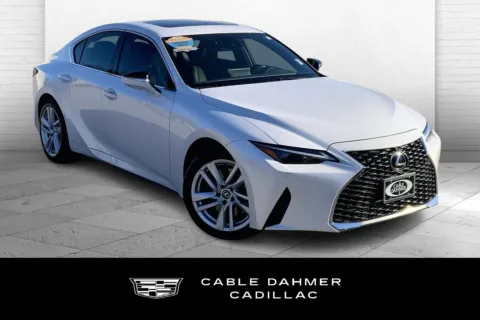 White 2021 Lexus IS 300 for sale in Kansas City, MO