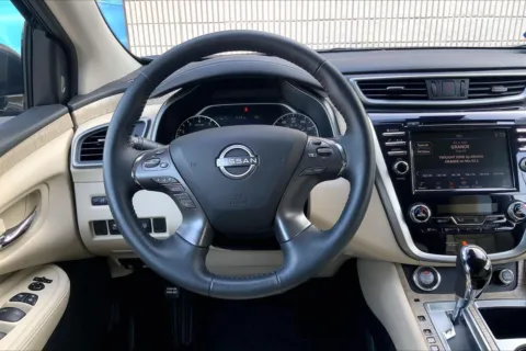 More photos of 2024 Nissan Murano SV at Cable Dahmer Cadillac of Kansas City, MO