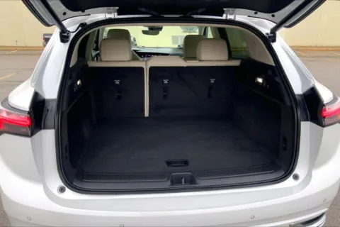 More photos of 2023 Buick Envision Avenir at Cable Dahmer Cadillac of Kansas City, MO