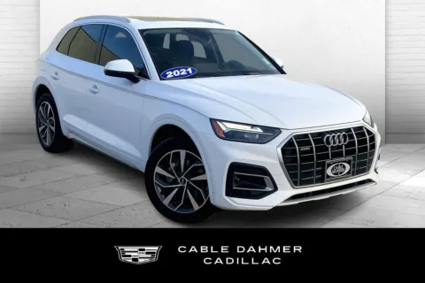 Black 2021 Audi Q5 Premium for sale in Kansas City, MO