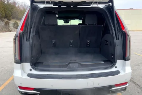 More photos of 2022 Cadillac Escalade Premium Luxury at Cable Dahmer Cadillac of Kansas City, MO