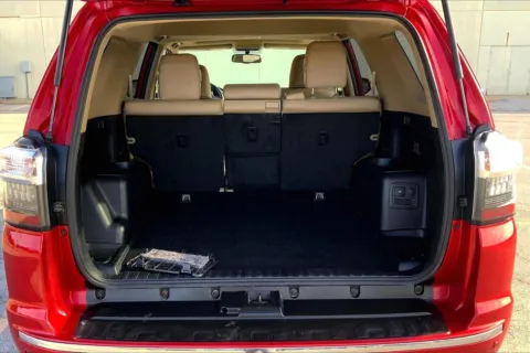 More photos of 2015 Toyota 4Runner Limited at Cable Dahmer Cadillac of Kansas City, MO