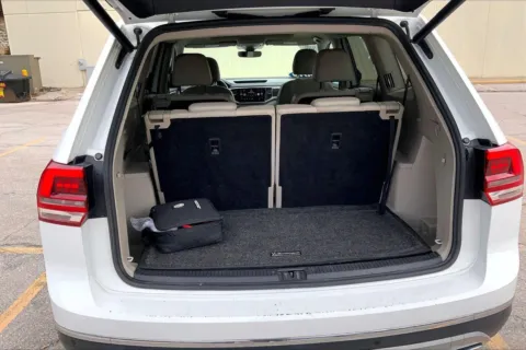 More photos of 2019 Volkswagen Atlas 3.6L V6 SEL at Cable Dahmer Cadillac of Kansas City, MO