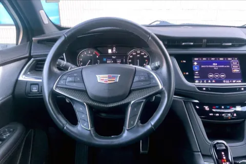 More photos of 2022 Cadillac XT5 Sport at Cable Dahmer Cadillac of Kansas City, MO