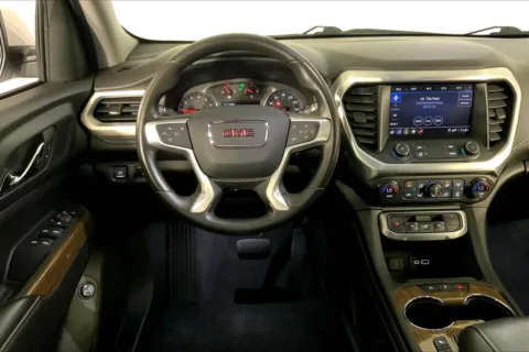 More photos of 2023 GMC Acadia SLE at Cable Dahmer Cadillac of Kansas City, MO