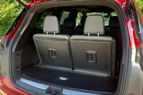 More photos of 2024 Cadillac XT6 Sport at Cable Dahmer Cadillac of Kansas City, MO